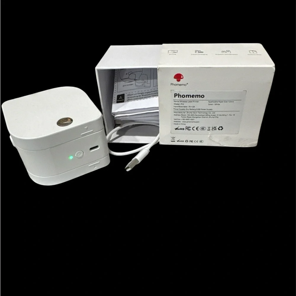 Phomemo White Wireless Label Printer